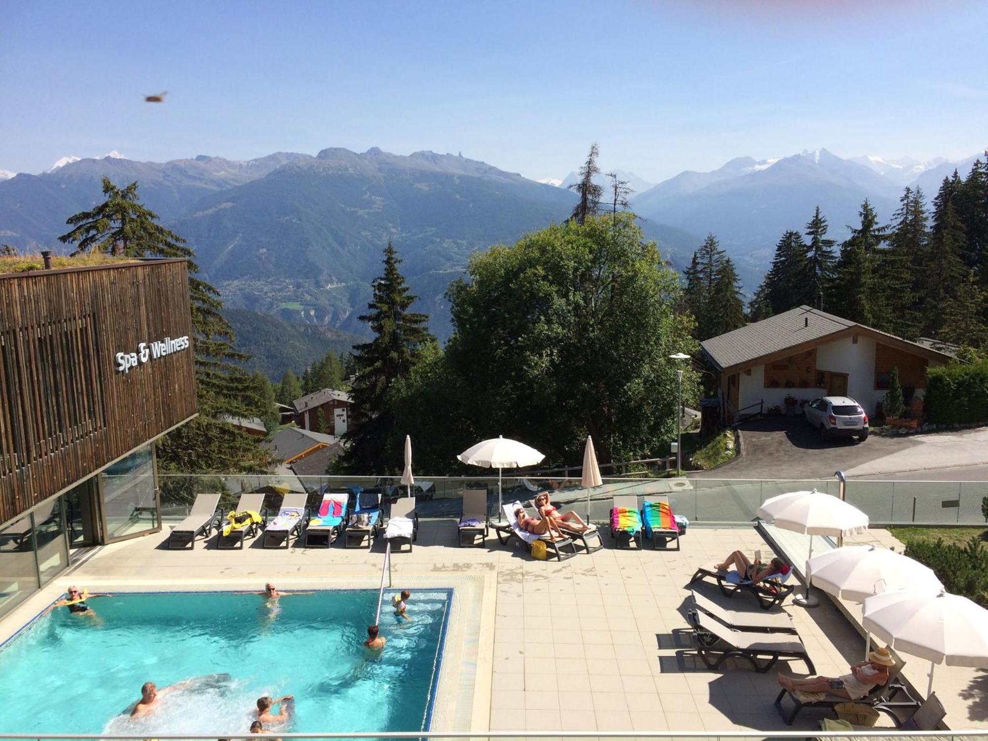 Outstanding Chalet For Groups, South Facing, Breathtaking Views - All Year Round Villa Anzere Exterior photo